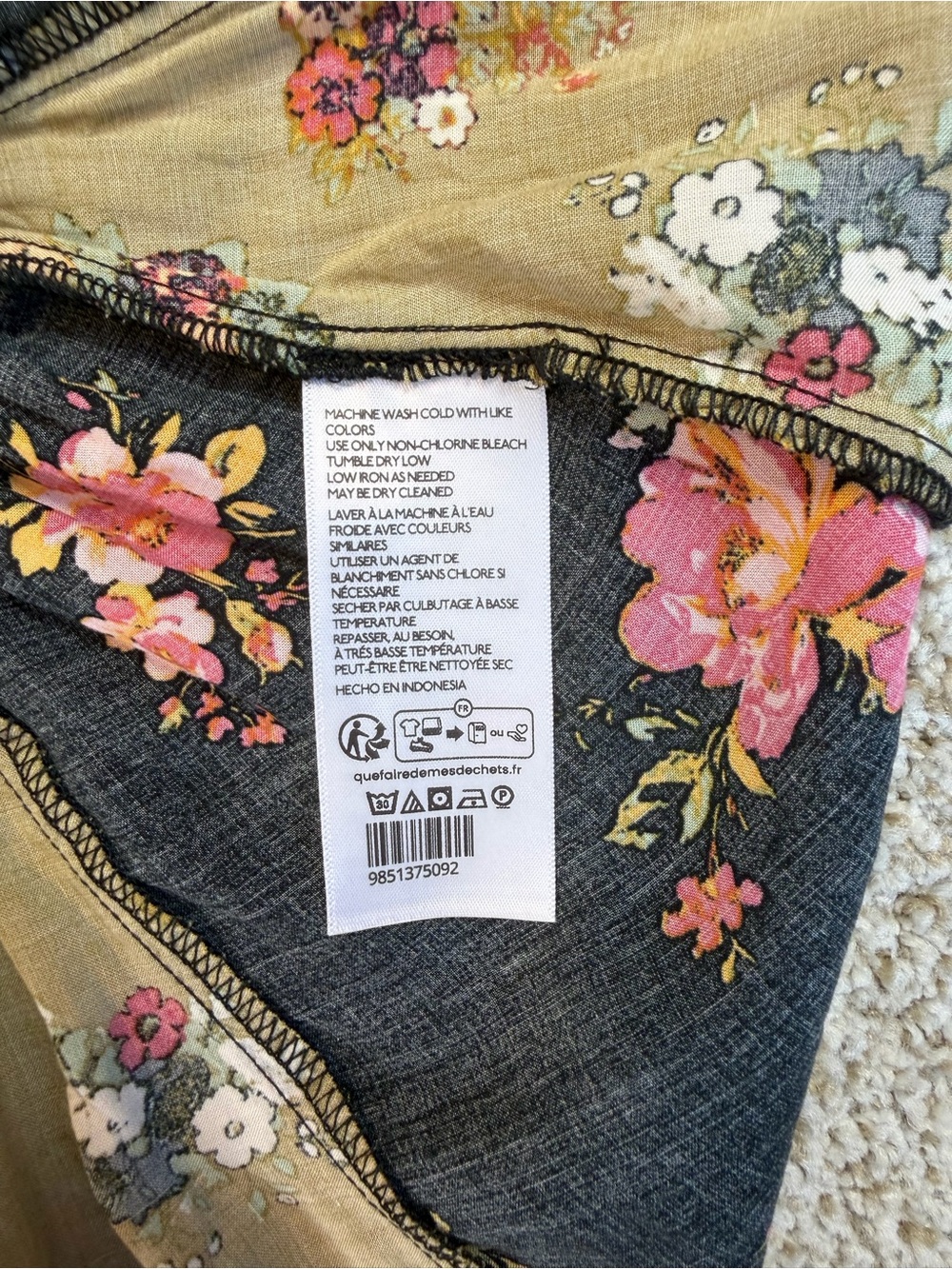 Free People Tillie Floral Plunge Babydoll Top Women's XS Black Olive Cami - Picture 5 of 8